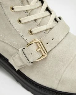 Cheapest β€οΈ Donita Suede Stamp π₯Ύ Boots Stone White π 11 Cheapest β€οΈ Donita Suede Stamp π₯Ύ Boots Stone White π -Tailoring Sales WF0050Z 4618 4