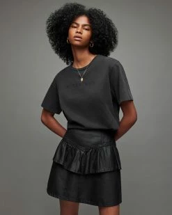 Discount ✨ Pippa Embroidered Boyfriend T-Shirt Black 😍