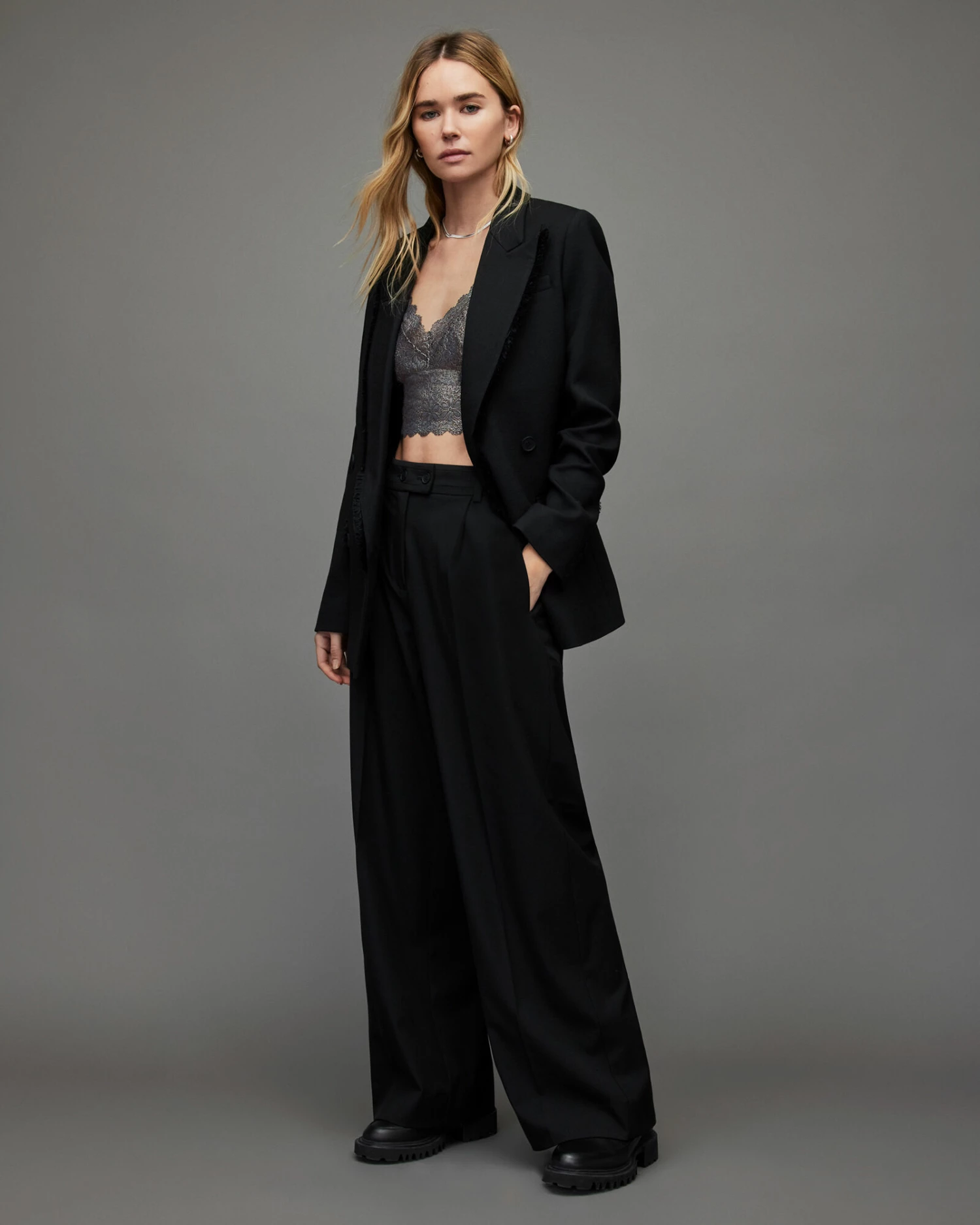 Flash Sale π₯° Maren Shimmer Bra Top Silver π 5 Flash Sale π₯° Maren Shimmer Bra Top Silver π - Image 3