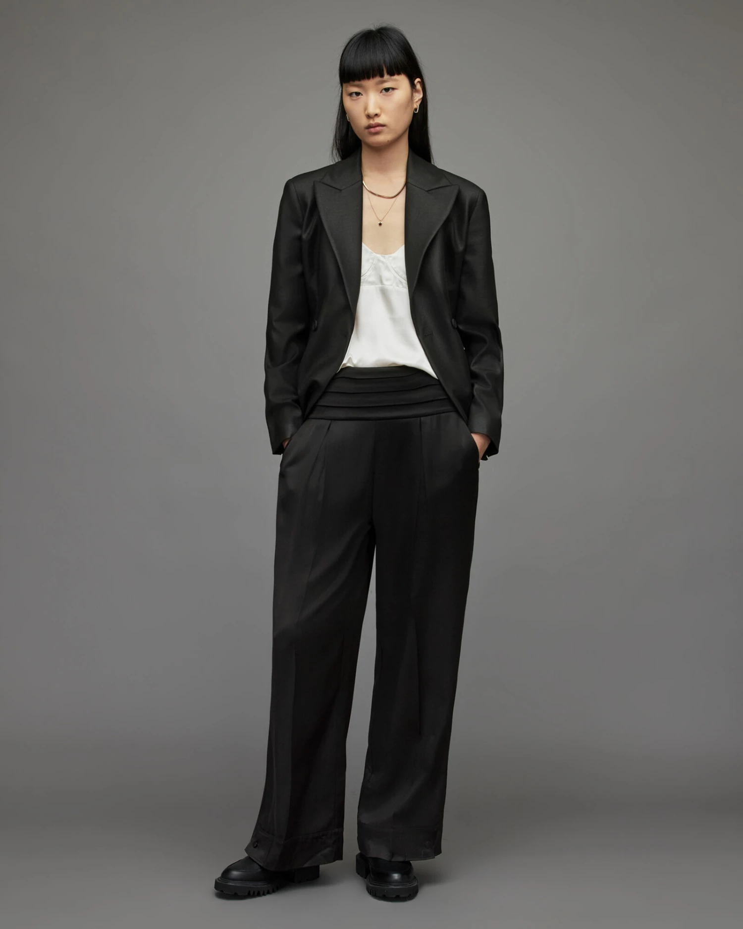 Brand new π Vanya High-Rise Wide Trousers Black π 3 Brand new π Vanya High-Rise Wide Trousers Black π